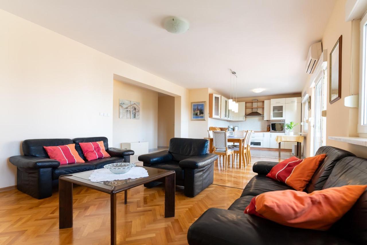 Apartment Luno Kaštela Zewnętrze zdjęcie