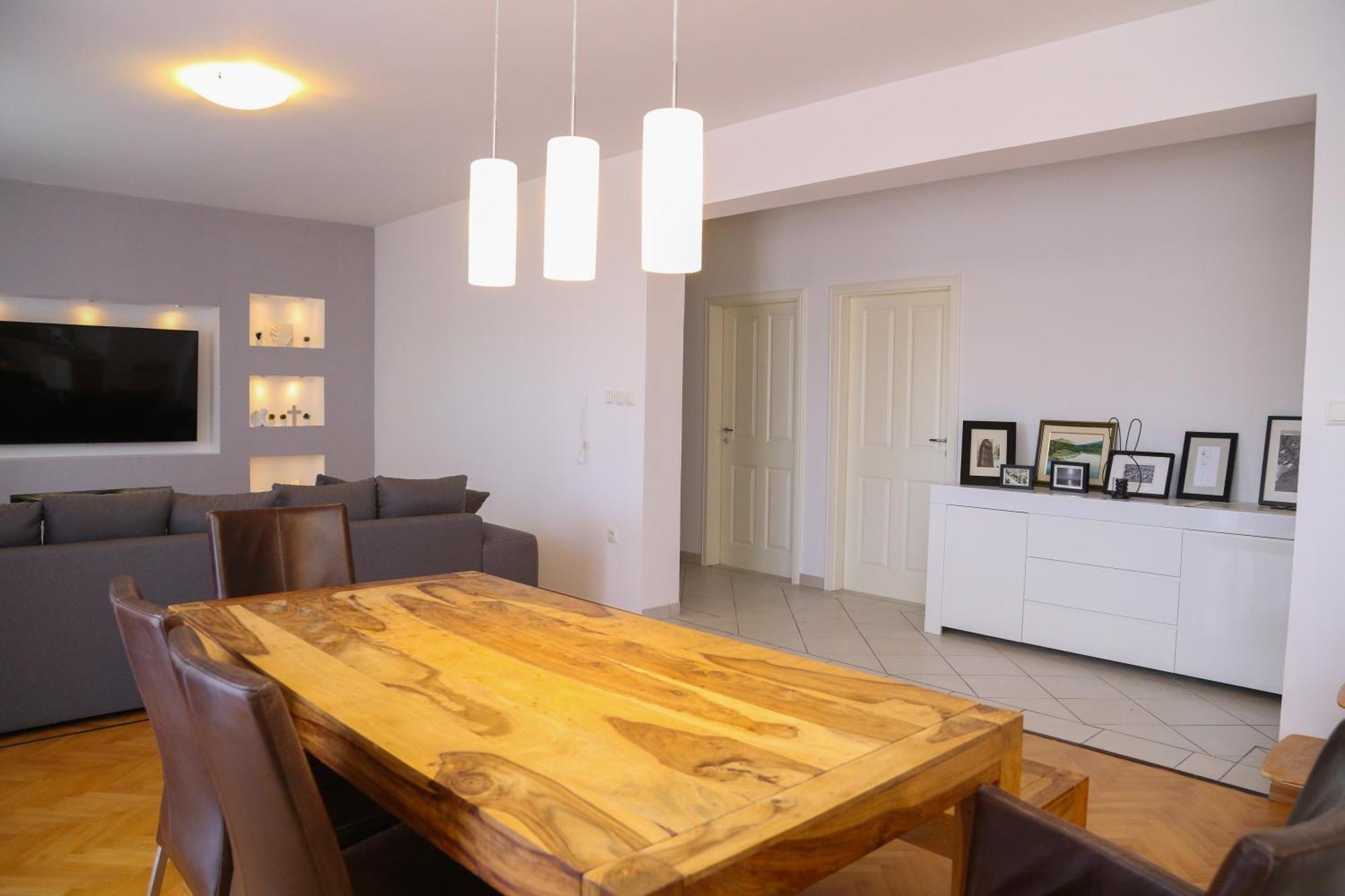Apartment Luno Kaštela Zewnętrze zdjęcie